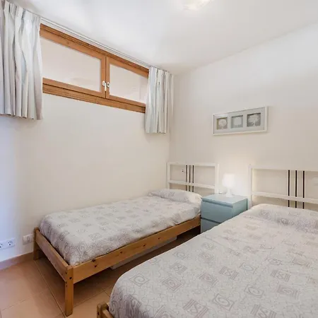 Corb Mari Apartment *